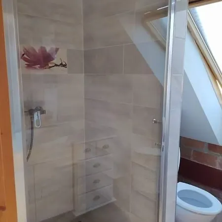 Negy Evszak Apartmanhaz *