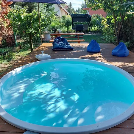 Negy Evszak Apartmanhaz شقة