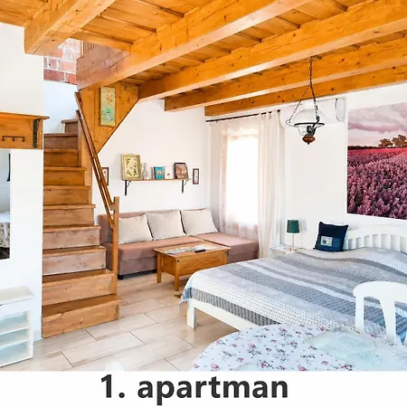 Negy Evszak Apartmanhaz Apartmán Zalakaros