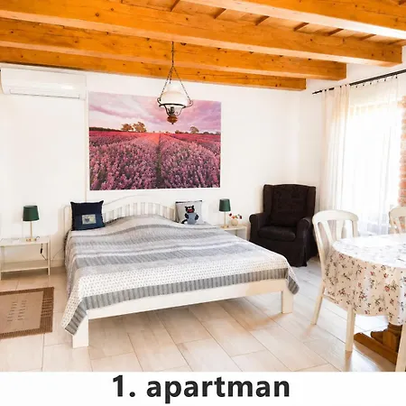 Apartmán Negy Evszak Apartmanhaz Zalakaros
