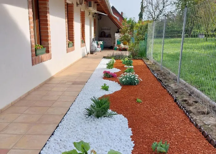 Negy Evszak Apartmanhaz Zalakaros